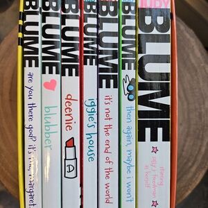 💛 Blume Book Collection - Classic Teen Girl Essentials